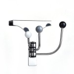 Rak penyimpanan pintu belakang tiga kait, terbuat dari baja tahan karat, dengan kait berputar dan permukaan yang dicat; cocok untuk pintu setebal 4,5 cm; dapat menggantung mantel, topi, syal, handuk, jubah mandi, dll.