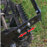 Weeds Roller Manual Weeder Tool 36 Inch Steel Rolling Lawn Aerator for Soil Loosening and Yard Planting