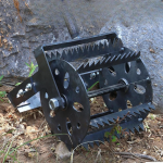 Weeds Roller Manual Weeder Tool 36 Inch Steel Rolling Lawn Aerator for Soil Loosening and Yard Planting