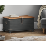 Kotak Selimut Corona Warna Arang – Peti Penyimpanan Kayu Pinus Solid, Tutup Finishing Lilin Antik, Perlengkapan Bergaya Pedesaan, Ramah Lingkungan & Serbaguna, Cocok untuk Kamar Tidur atau Ruang Tamu