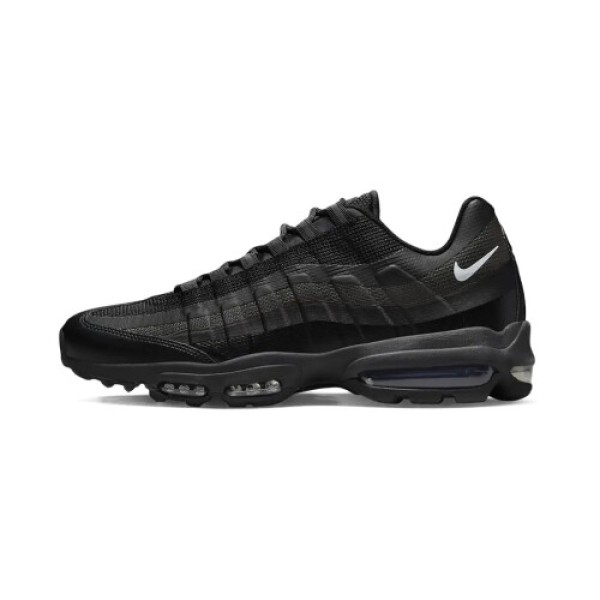 Nike Air Max 95 Ultra Sneakers - Black/White - UK Size 12
